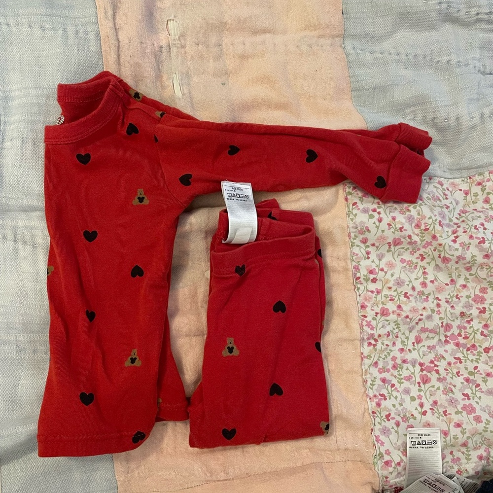 GAP Hearts PJ set